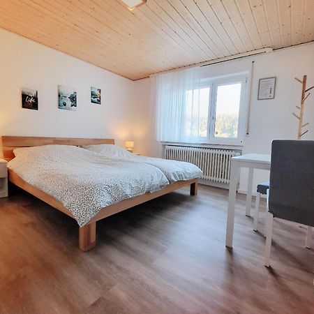 Privates Zimmer In Unterkunft Mit Glatttal Blick In Wasserschloss Nahe Sulz am Neckar Buitenkant foto